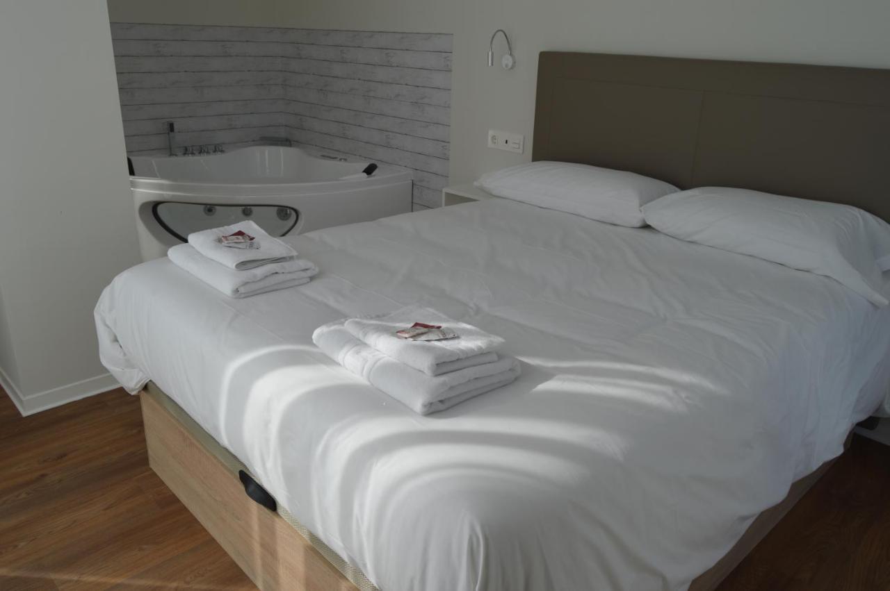 Apartamentos El Beyu Cangas de Onis Bagian luar foto